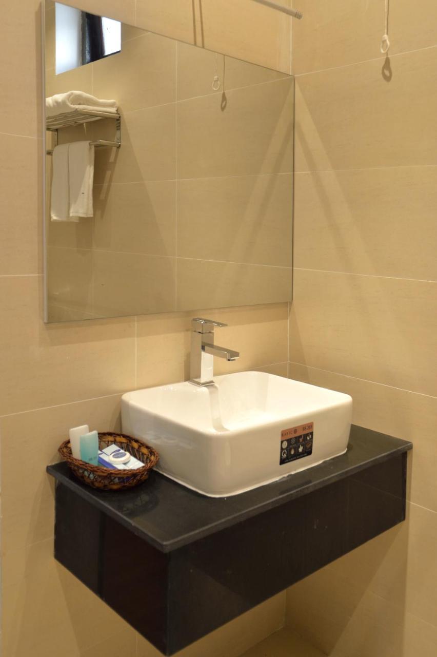 Pandora Saigon Hotel ホーチミン市 エクステリア 写真