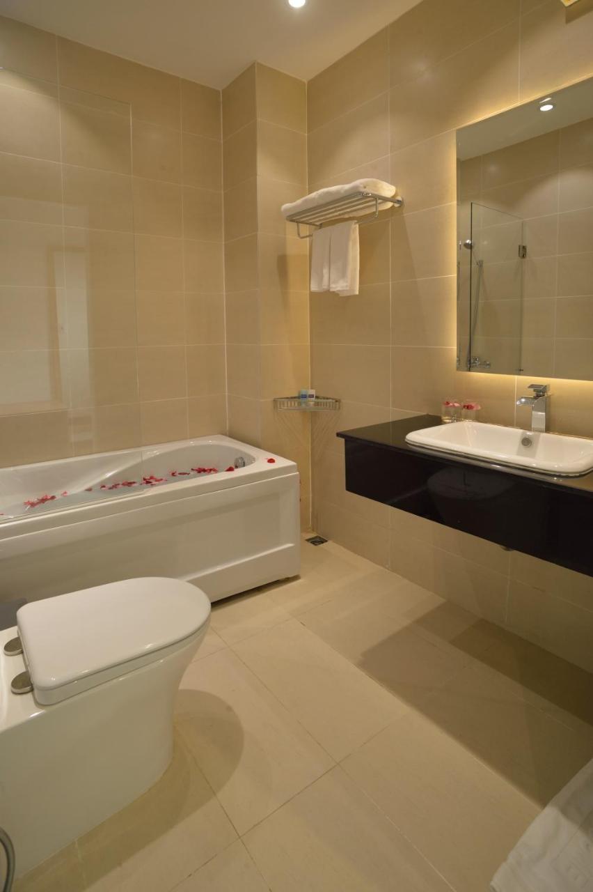 Pandora Saigon Hotel ホーチミン市 エクステリア 写真