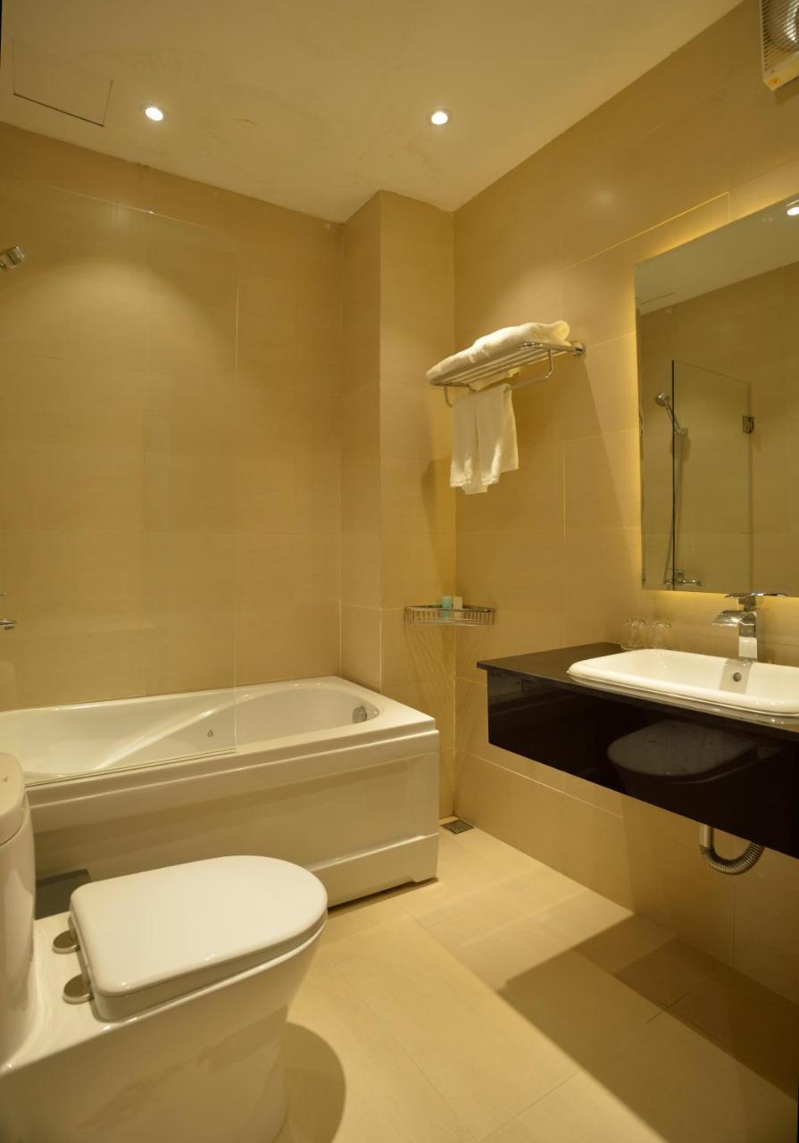 Pandora Saigon Hotel ホーチミン市 エクステリア 写真