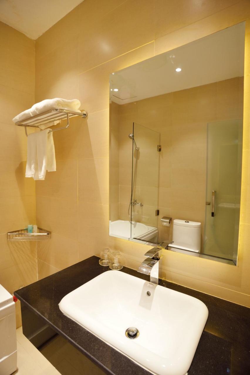 Pandora Saigon Hotel ホーチミン市 エクステリア 写真